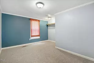 125 W Pine St, Pine Level, NC 27568 - Photo 30