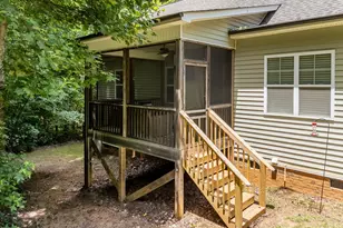45 Chaucer Ct W, Zebulon, NC 27597 - Photo 6