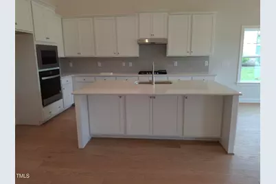 1042 Tulloch Court Court #213, Burlington, NC 27215 - Photo 4