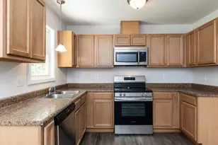 381 Gray Ghost Ln, Benson, NC 27504 - Photo 10