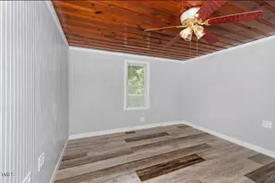 803 Hare St, Selma, NC 27576 - Photo 4