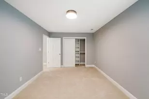 409 Tresa Brook Ct Ct, Cary, NC 27519 - Photo 22