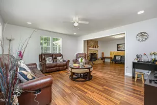 117 Red Bud Ct, Cary, NC 27513 - Photo 8