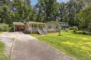 117 Red Bud Ct, Cary, NC 27513 - Photo 2