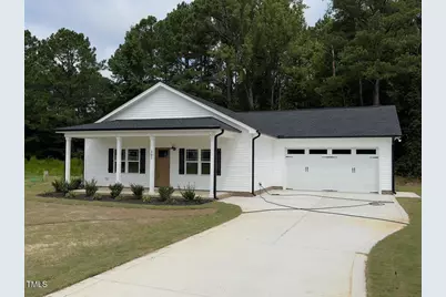 107 Lynn Lane, Selma, NC 27576 - Photo 2