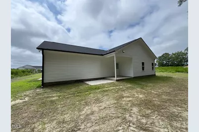 107 Lynn Lane, Selma, NC 27576 - Photo 6