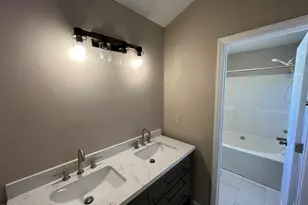 4416 Labrador Dr, Raleigh, NC 27616 - Photo 16