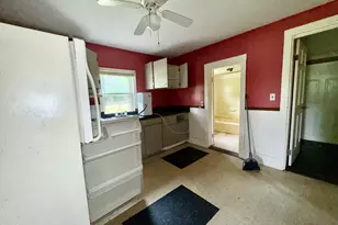 209 Rogers St, Norlina, NC 27563 - Photo 8
