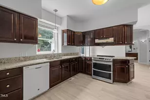 300 Oak Ridge Dr, Hillsborough, NC 27278 - Photo 62