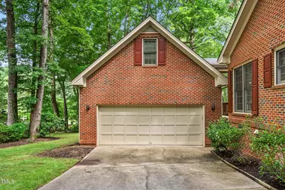 101 Turnberry Lane, Cary, NC 27511 - Photo 4