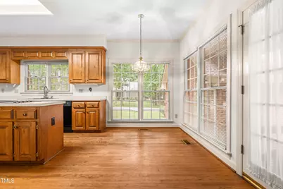 101 Turnberry Lane, Cary, NC 27511 - Photo 10