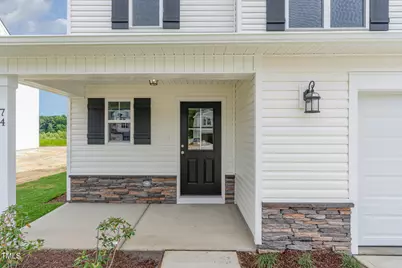 74 W Emily Gardens Drive, Selma, NC 27576 - Photo 4