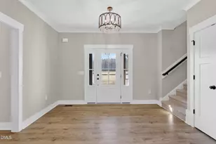 529 Hillard Ln, Wendell, NC 27591 - Photo 2