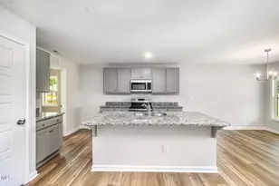 66 W Emily Gardens Dr, Selma, NC 27576 - Photo 8