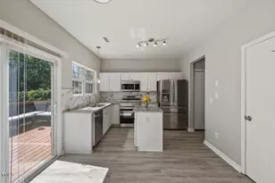 3101 Riverbrooke Dr, Raleigh, NC 27610 - Photo 10