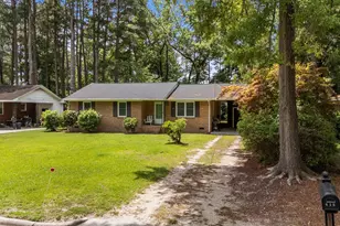 625 Powell Dr, Rocky Mount, NC 27803 - Photo 2