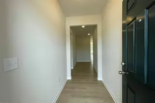 70 Freedom Hts Ln, Smithfield, NC 27577 - Photo 2