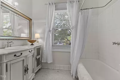 309 W Divine Street, Dunn, NC 28334 - Photo 28