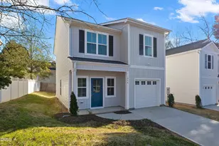 1808 Falls Landing Dr, Raleigh, NC 27614 - Photo 2