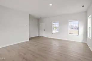 85 Osgood St, Angier, NC 27501 - Photo 6