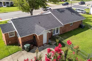 521 S Lombard St, Clayton, NC 27520 - Photo 12