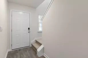 146 Rusling Leaf Dr, Fuquay Varina, NC 27526 - Photo 2