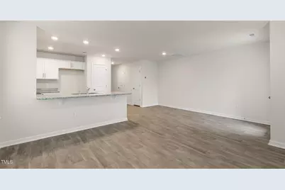 150 Rusling Leaf Drive, Fuquay Varina, NC 27526 - Photo 6