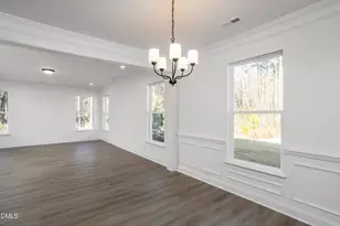 691 Highview Dr, Benson, NC 27504 - Photo 4