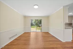 128 W Hill St, Goldsboro, NC 27534 - Photo 2