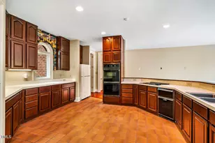 8200 Bromley Rd, Hillsborough, NC 27278 - Photo 32