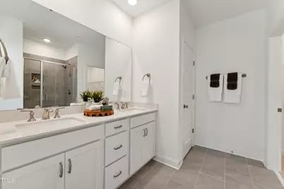 1246 Coach Station Alley #101, Raleigh, NC 27601 - Photo 10