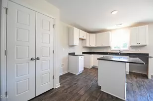 5877 Panther Dr, Hope Mills, NC 28348 - Photo 14