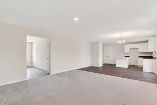 5877 Panther Dr, Hope Mills, NC 28348 - Photo 8