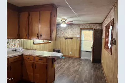 417 Sunnyview Road, Henderson, NC 27536 - Photo 6