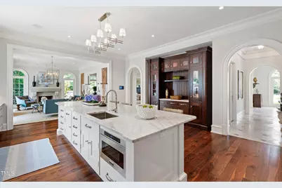 301 Wentworth Drive, Greensboro, NC 27408 - Photo 32