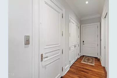 301 Wentworth Drive, Greensboro, NC 27408 - Photo 38