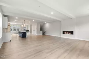 10537 Pleasant Br Dr, Raleigh, NC 27614 - Photo 6