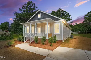 213 Maye St, Dunn, NC 28334 - Photo 2