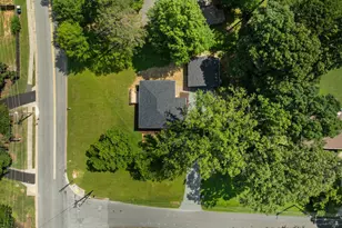 703 Whitsett Ave, Gibsonville, NC 27249 - Photo 26