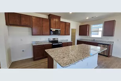 246 Norman Avenue, Lillington, NC 27546 - Photo 2