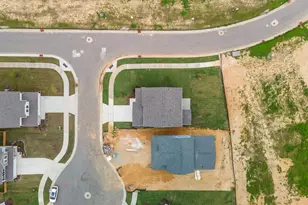 21 Windflower Ct, Clayton, NC 27520 - Photo 10