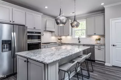 189 Churchill Way, Clayton, NC 27520 - Photo 2