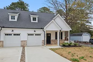 207 S Main St, Four Oaks, NC 27524 - Photo 2