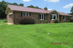 6930 Roseboro Hwy, Roseboro, NC 28382 - Photo 1