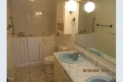 6930 Roseboro Highway, Roseboro, NC 28382 - Photo 10