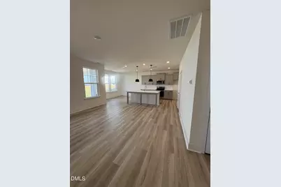 134 Favored Avenue, Sanford, NC 27330 - Photo 6