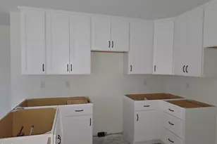 307 E Holmes St, Benson, NC 27504 - Photo 4