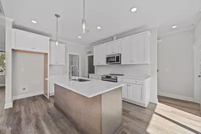 50 Uptown Court, Zebulon, NC 27597 - Photo 4