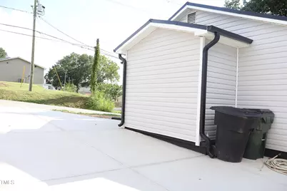 1016 Rauhut, Burlington, NC 27217 - Photo 24