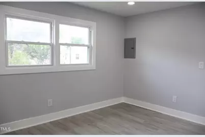 1016 Rauhut, Burlington, NC 27217 - Photo 16